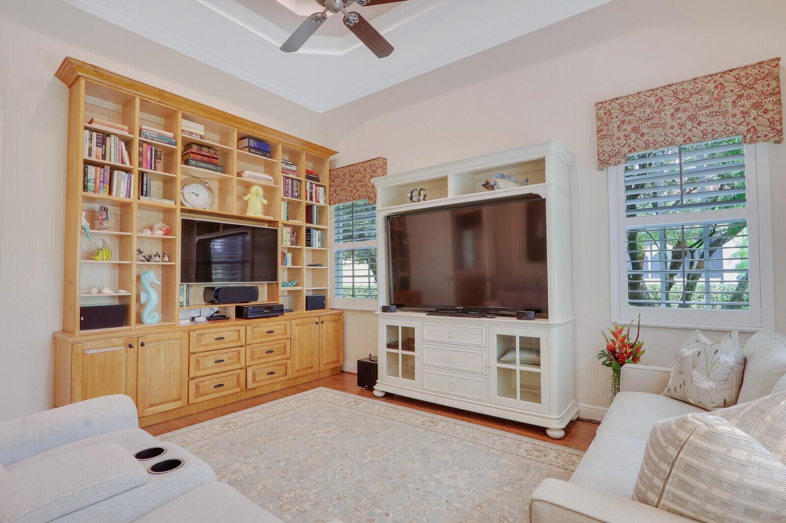 SCARBOROUGH ESTATES - Residential