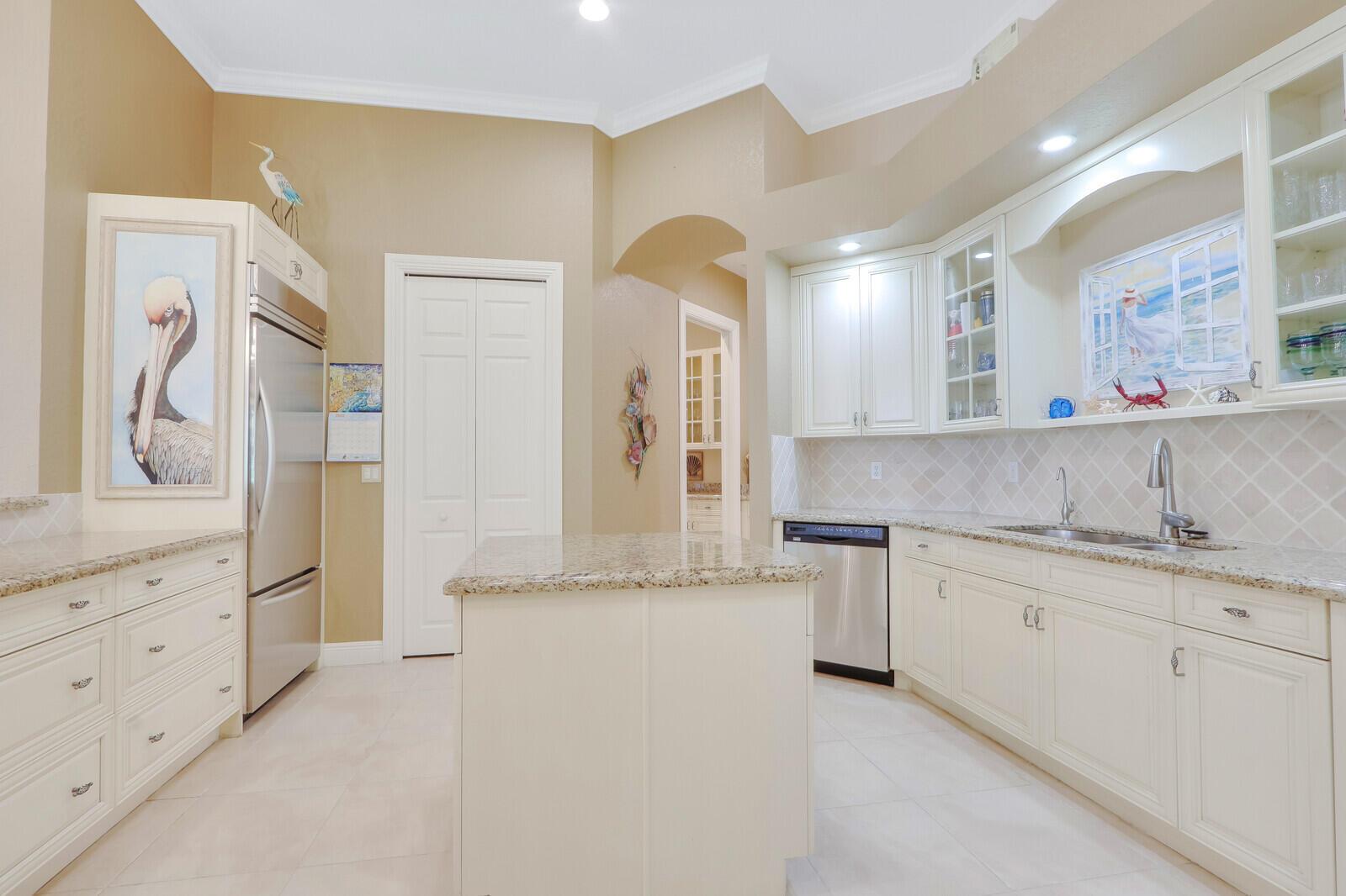 SCARBOROUGH ESTATES - Residential