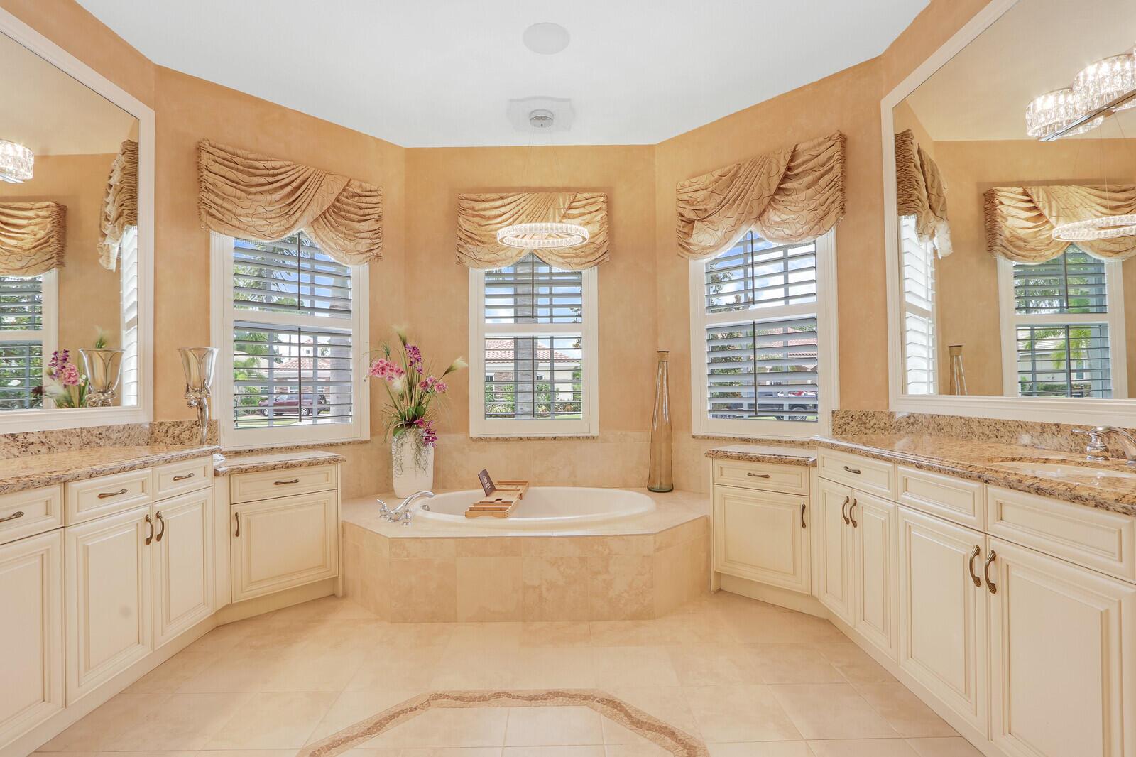 SCARBOROUGH ESTATES - Residential