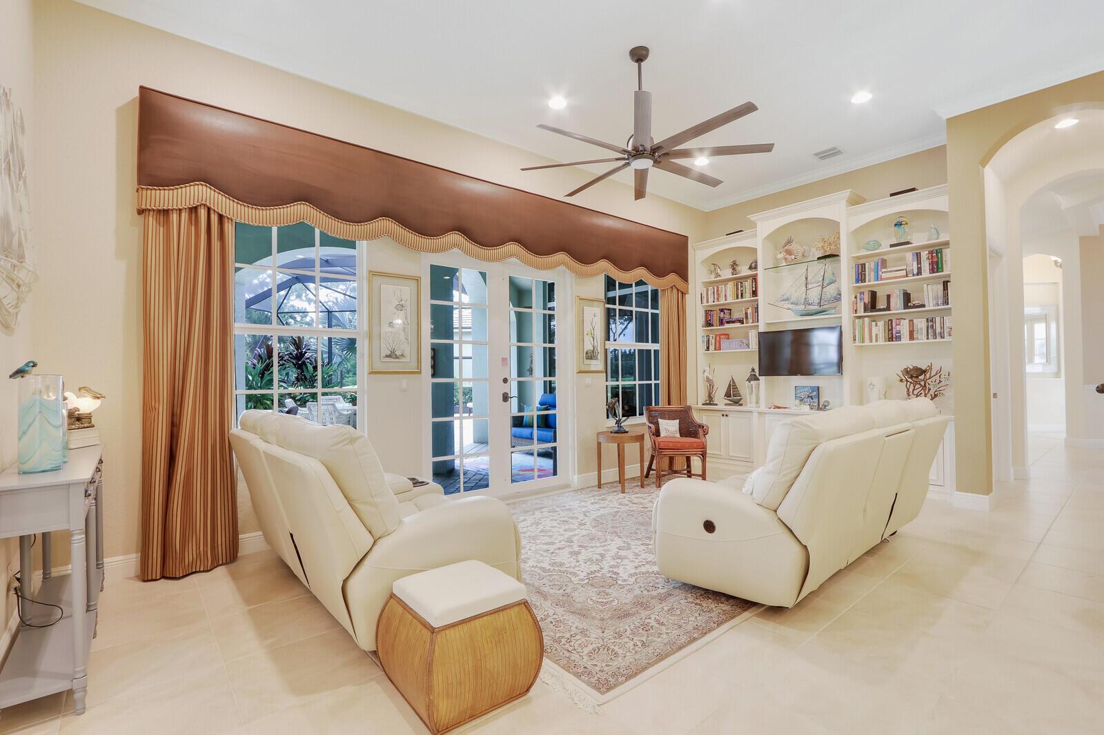 SCARBOROUGH ESTATES - Residential