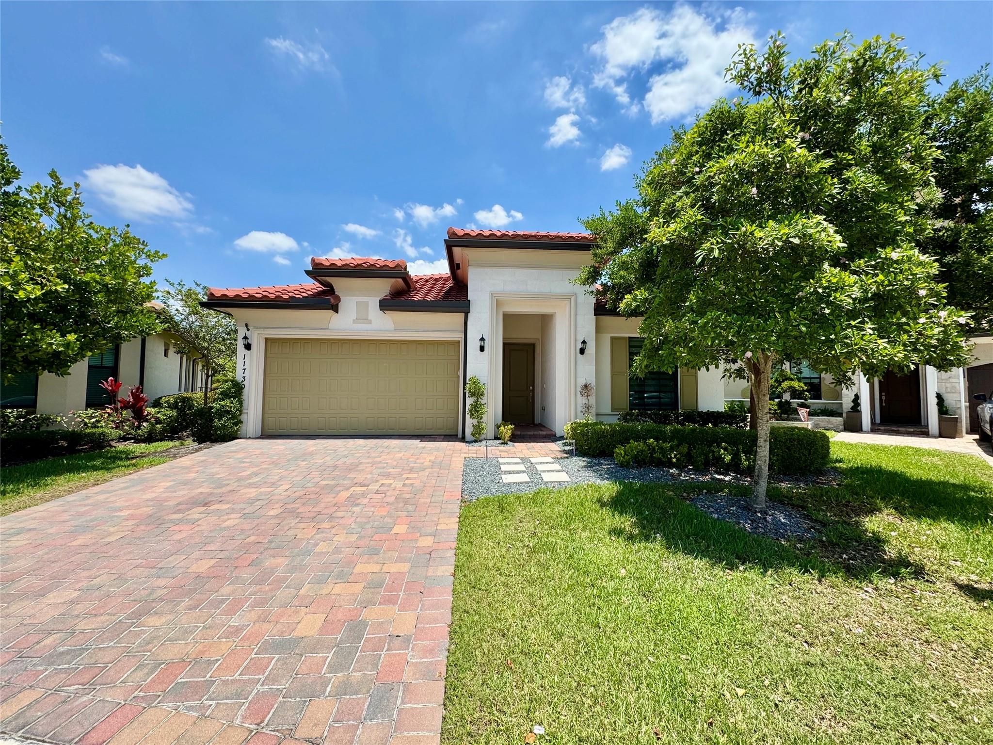 11730 Waters Edge Ct