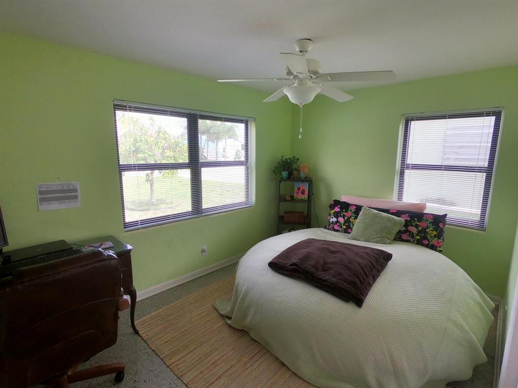 Lawn Lake - Residential