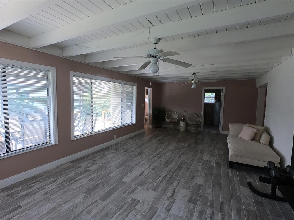 Lawn Lake - Residential