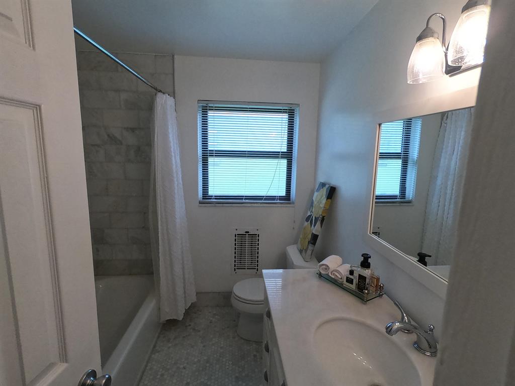 Lawn Lake - Residential