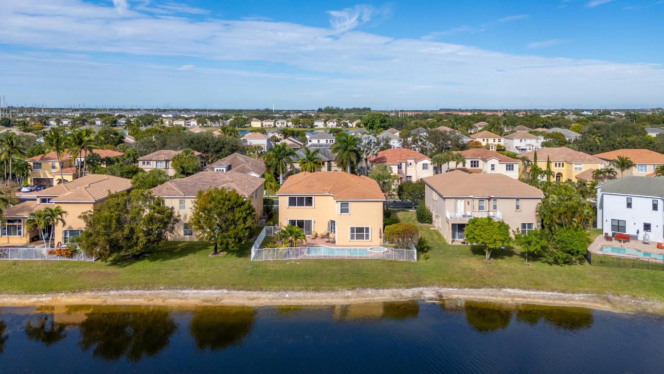 BLACK DIAMOND PH 2 - Residential