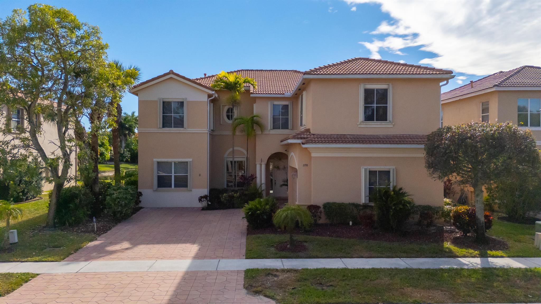 BLACK DIAMOND PH 2 - Residential