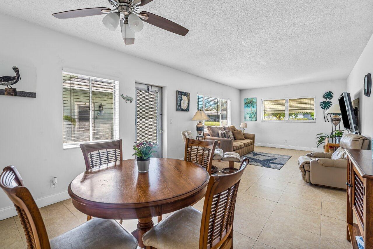 TOWN ACRES - Residential Income