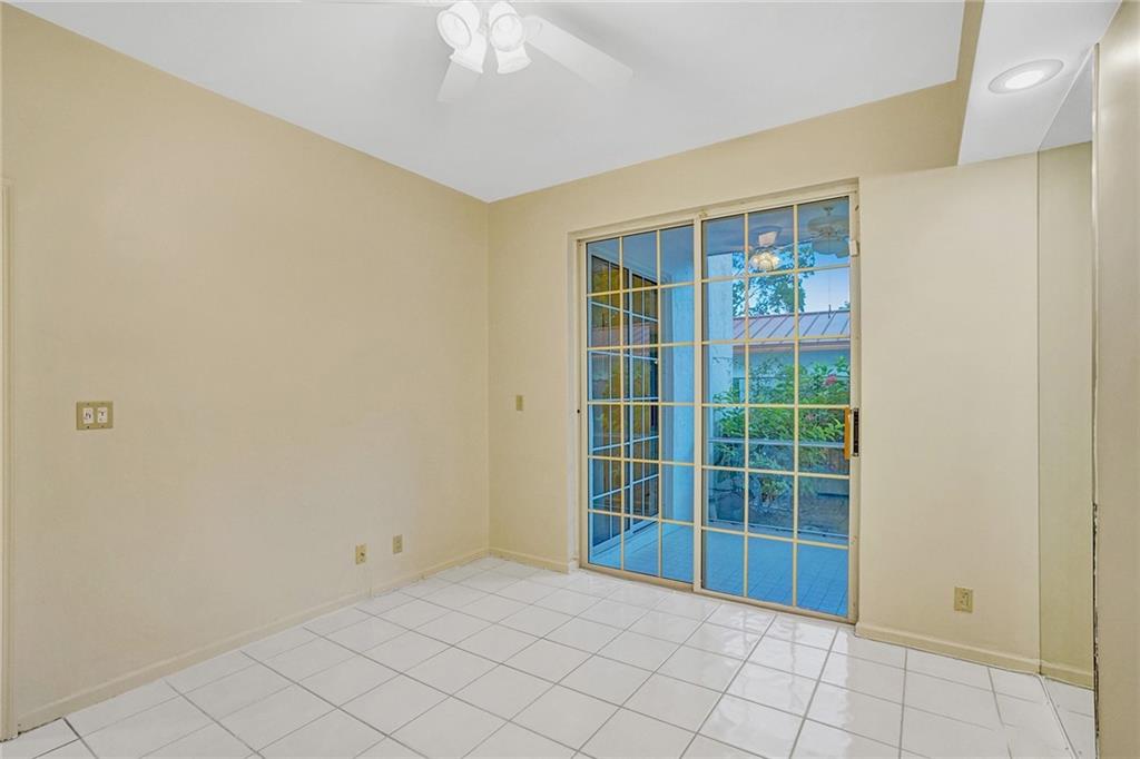 PALM AIRE - Residential