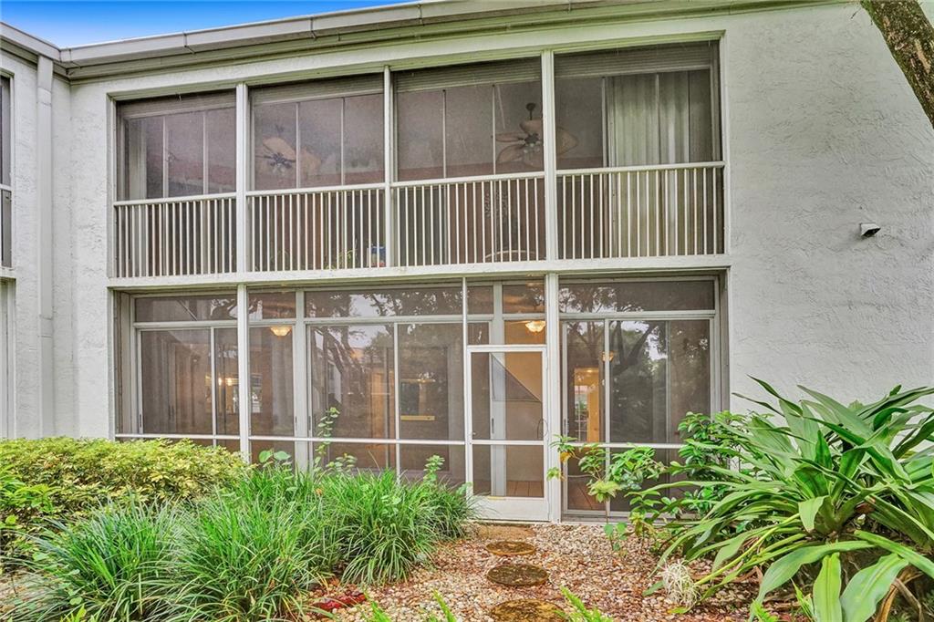 PALM AIRE - Residential