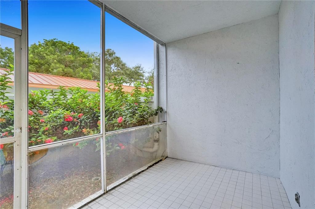 PALM AIRE - Residential