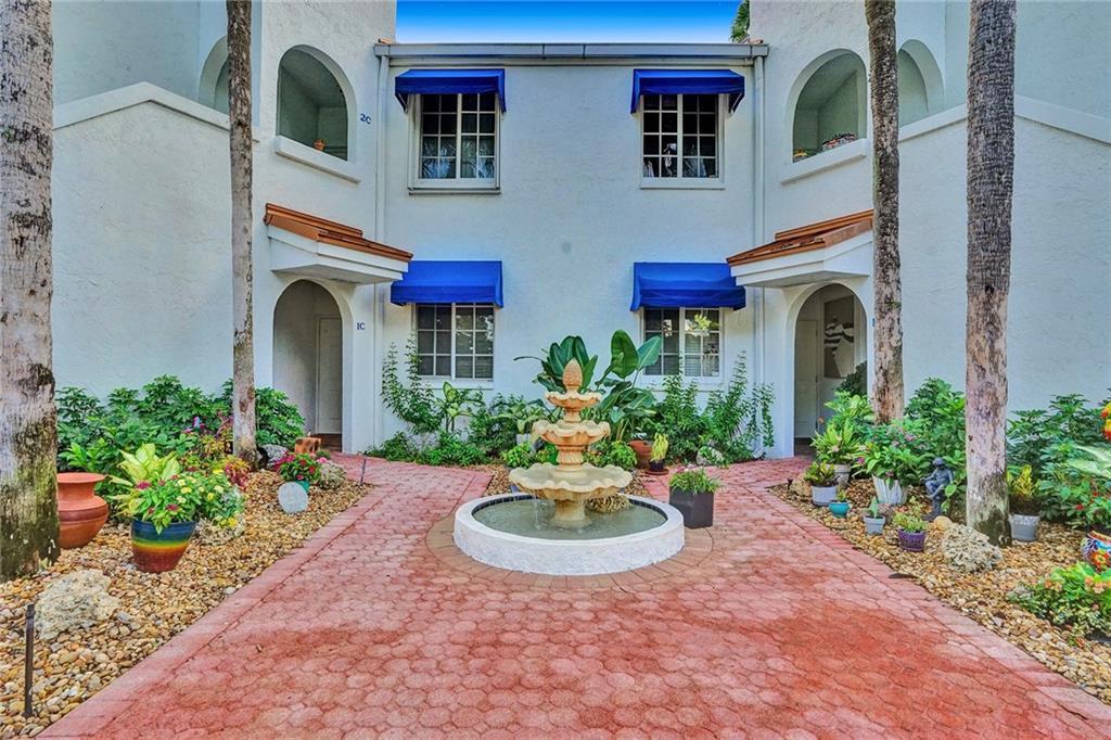PALM AIRE - Residential