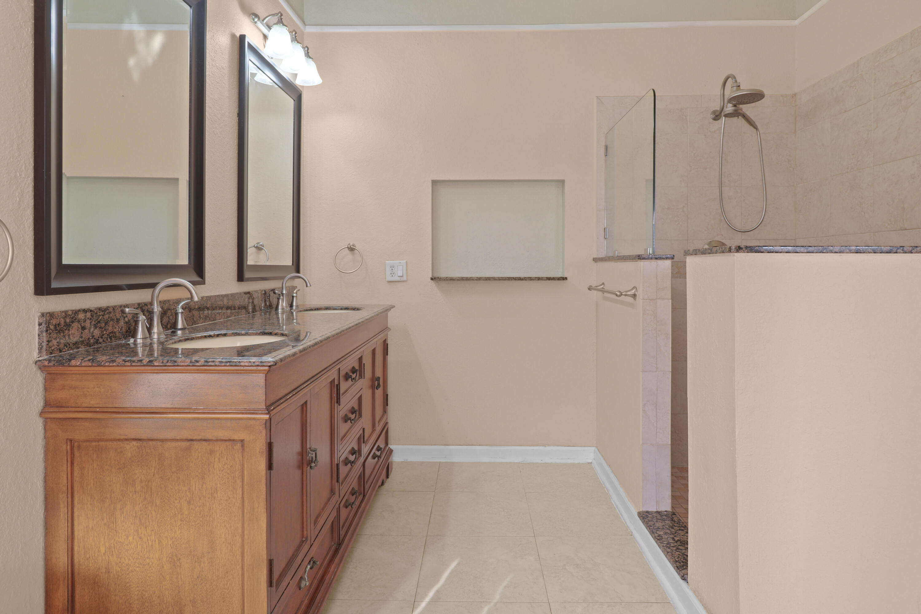 PORT ST LUCIE SECTION 26 - Residential Lease