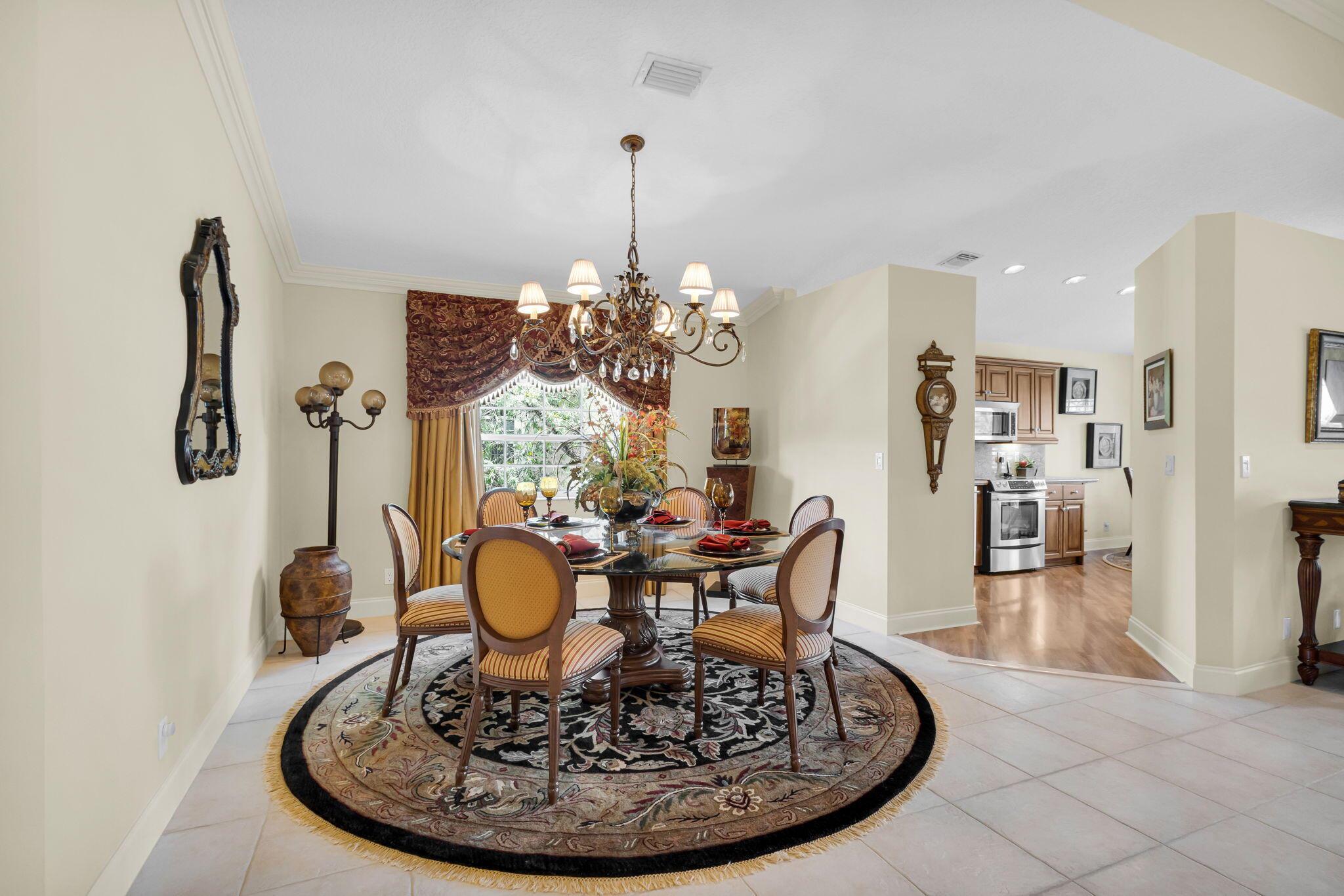 LEGENDS CONDO - Residential