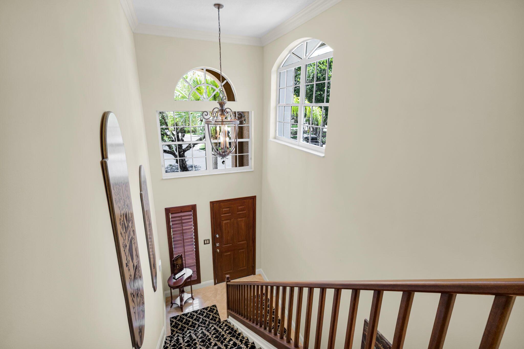 LEGENDS CONDO - Residential