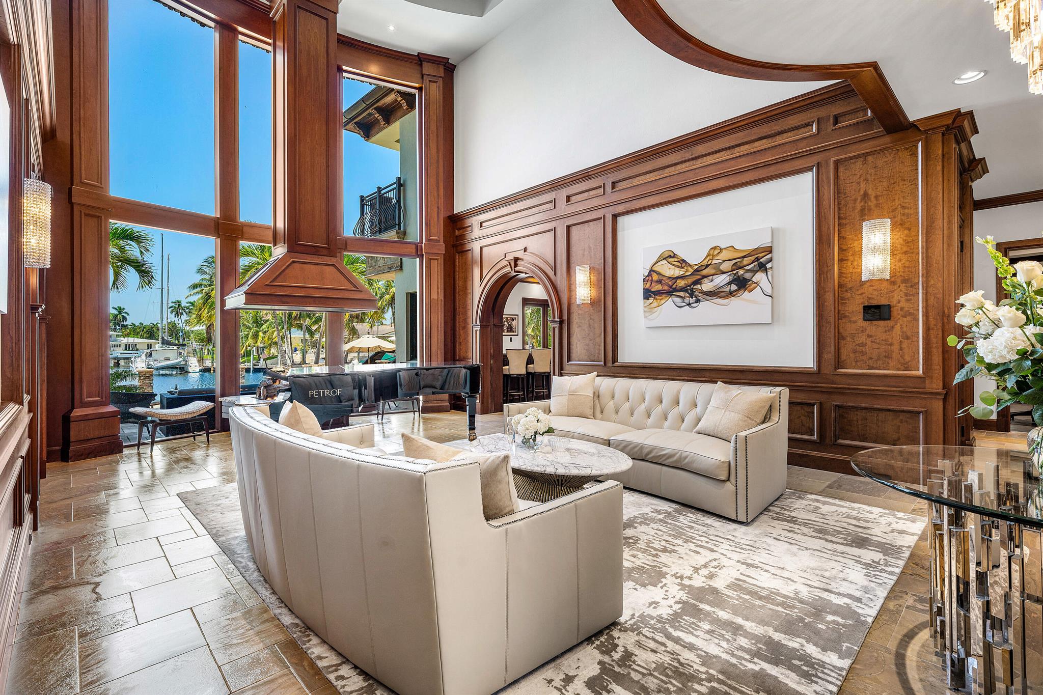 LIGHTHOUSE POINT - Residential