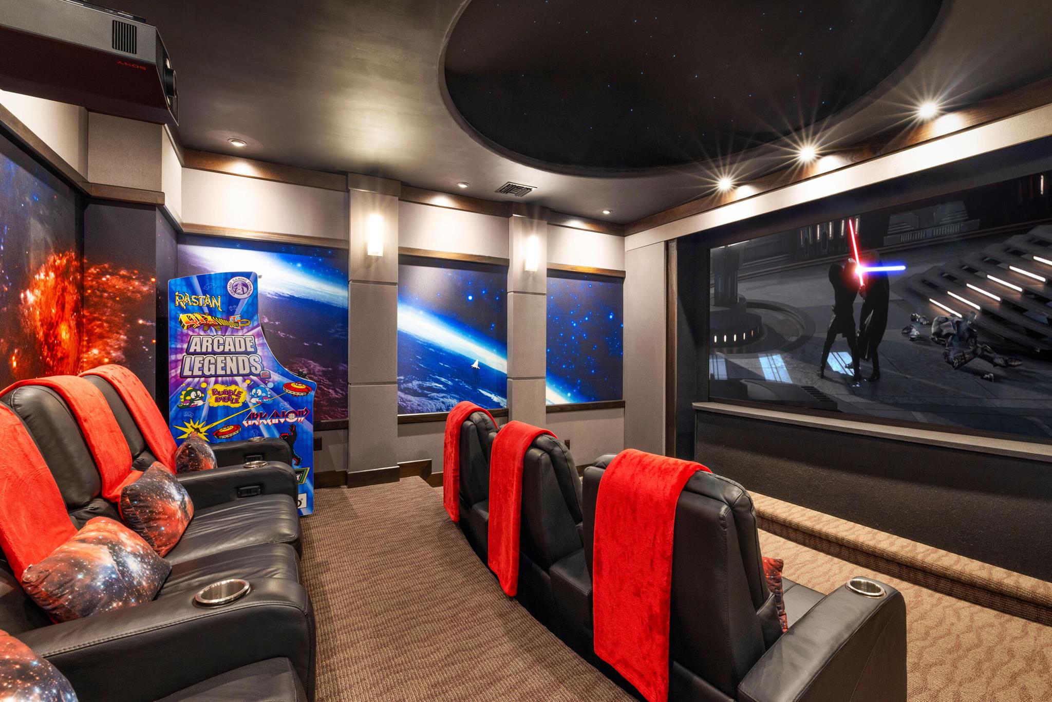 LIGHTHOUSE POINT - Residential