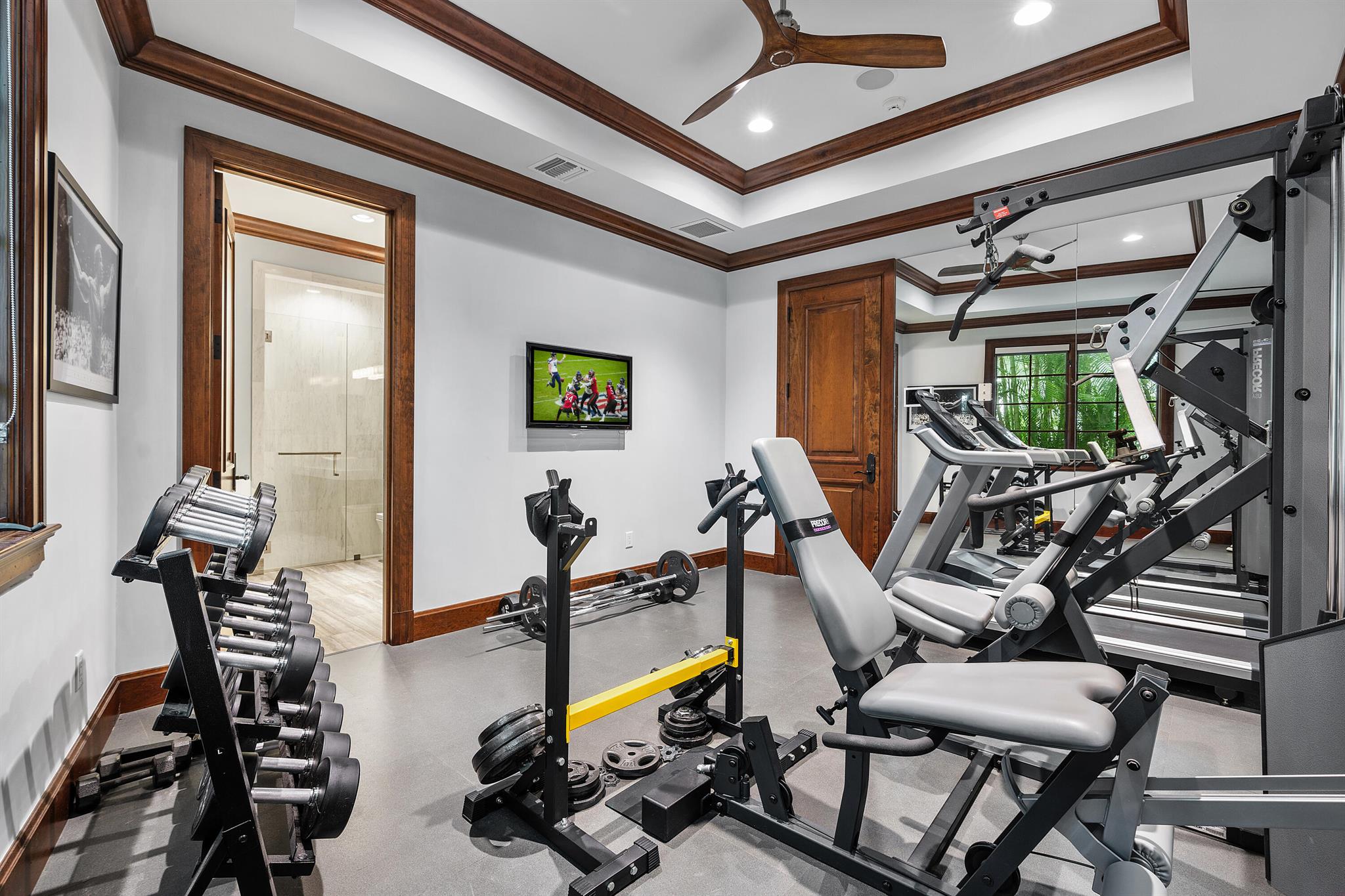 LIGHTHOUSE POINT - Residential