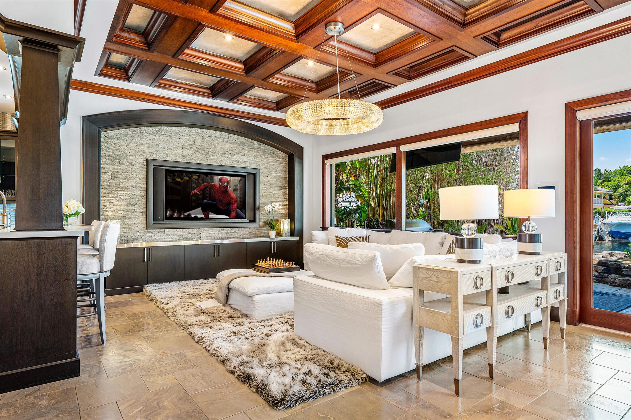 LIGHTHOUSE POINT - Residential