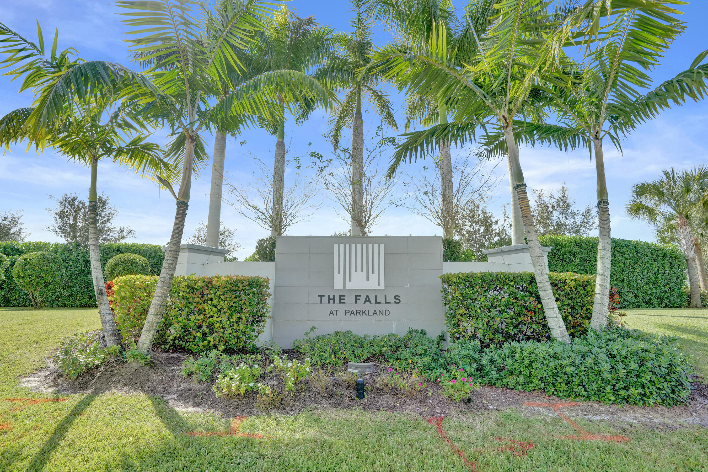 Falls at Parkland - Residential