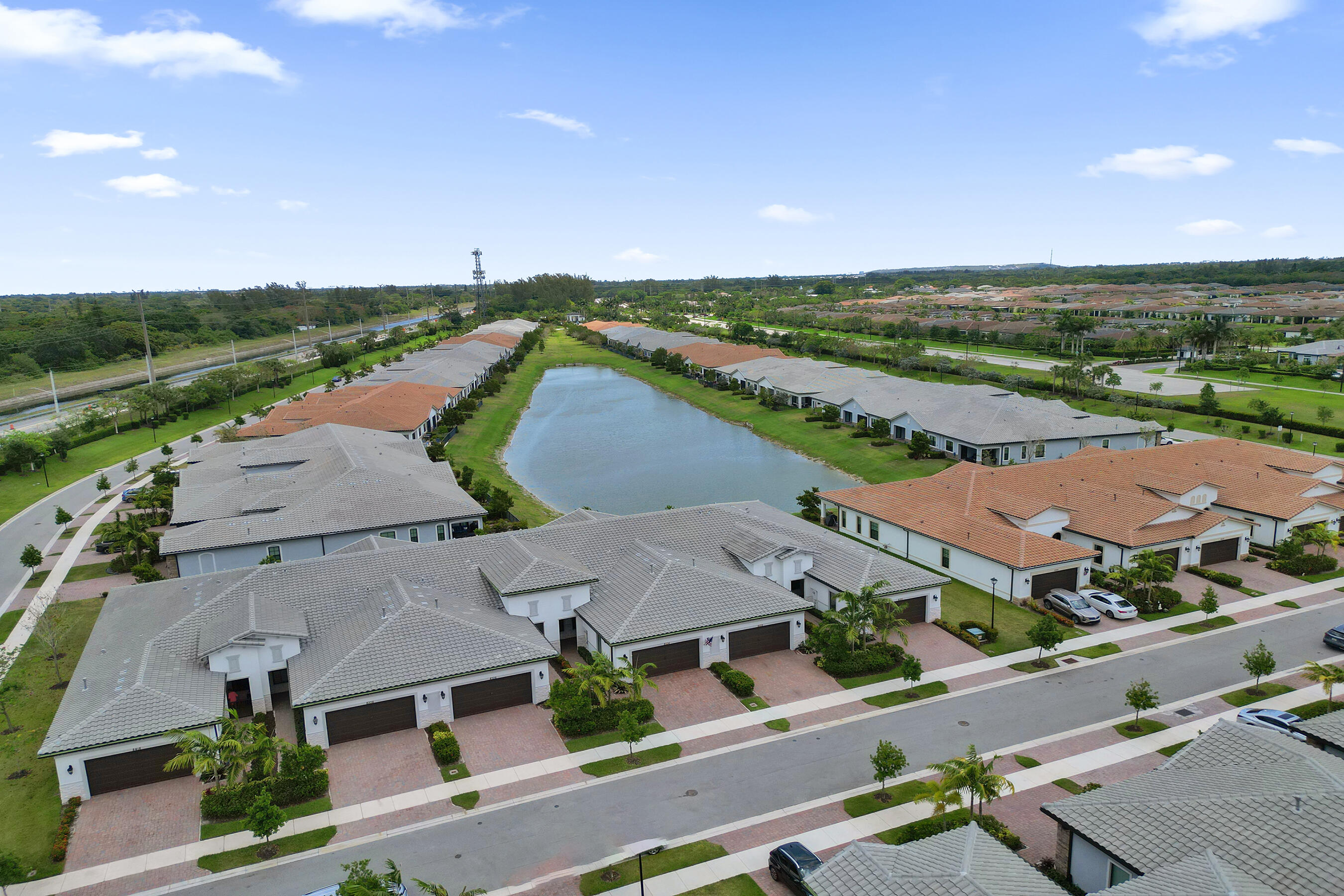 Falls at Parkland - Residential