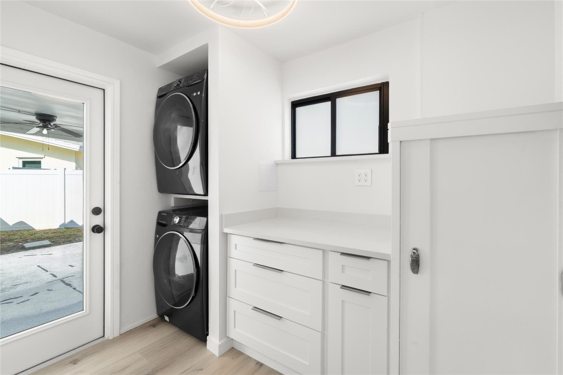 LYONS PARK FIRST ADD - Residential Lease