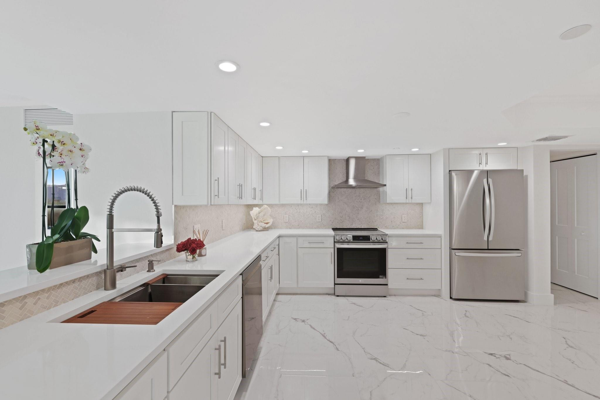 19670 Beach Road 314