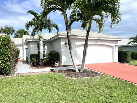 2525 Country Golf Drive Wellington FL 33414