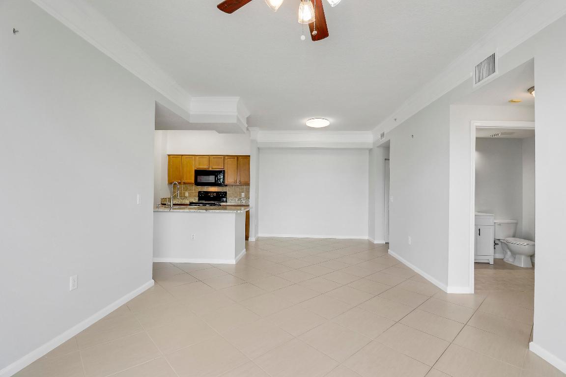 FIORE AT THE GARDENS CONDO - Residential Lease