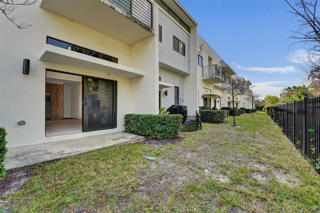 Photo of 4369 NW 9th Street, Plantation, FL 33317 (MLS # F10554606)