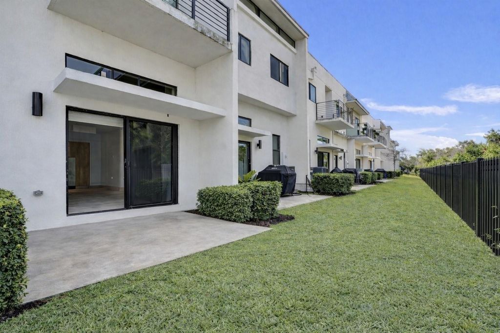 Photo of 4369 NW 9th Street, Plantation, FL 33317 (MLS # F10554606)