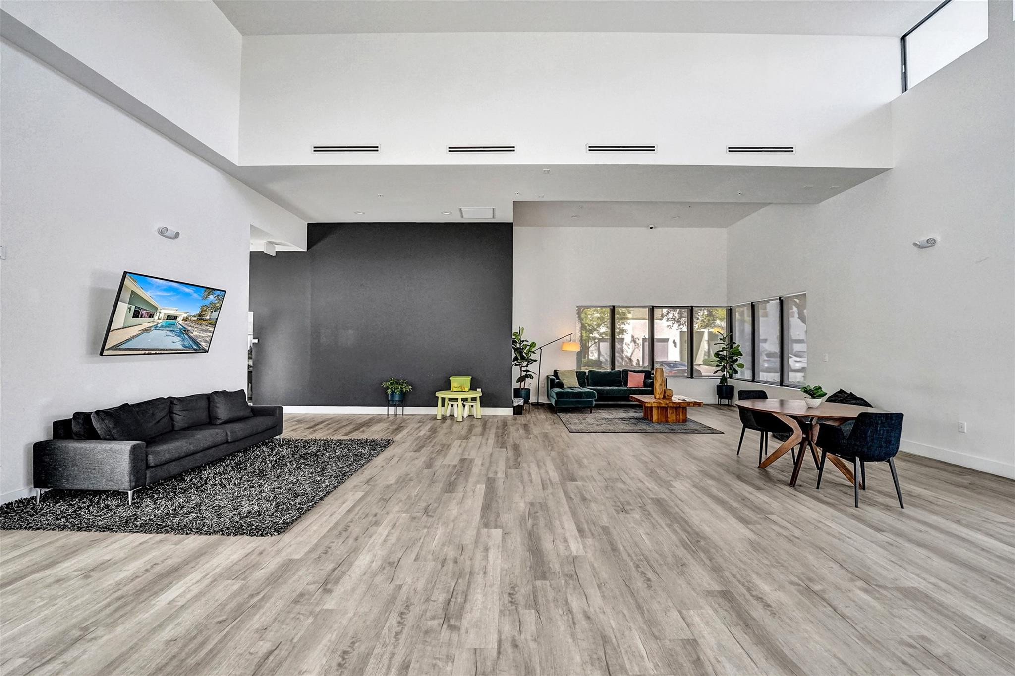 STRATA - Residential