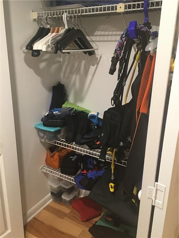 Racquet Club Apartments - Residential