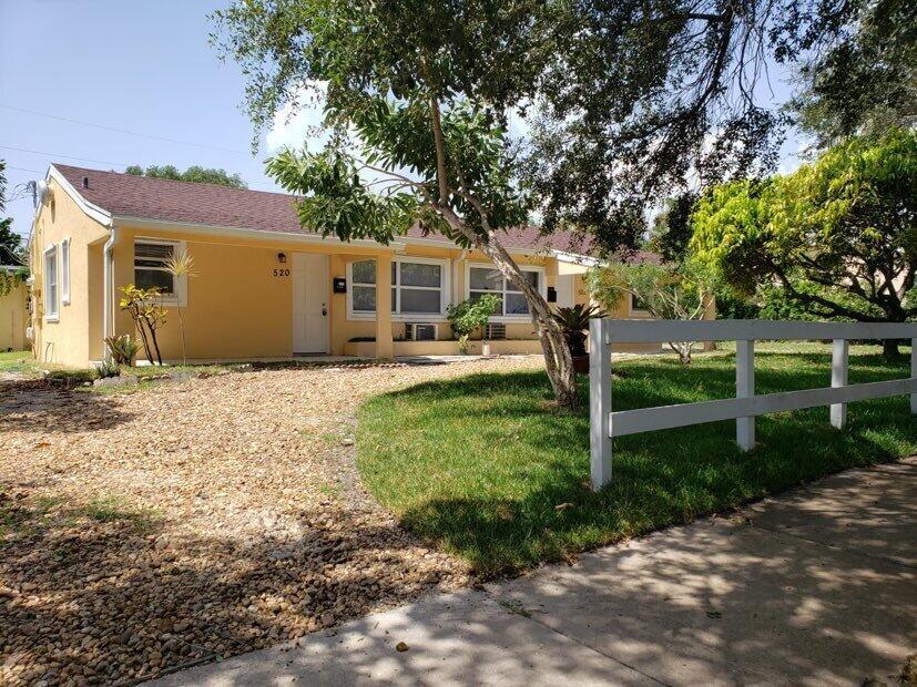 Quiet and nice 2/1 home located in West palm Beach. Minutes from the beach, shopping, dining and I95. Easy and fast move in possible. Fast and easy move in possible! $125/mo flat fee for water utilities.