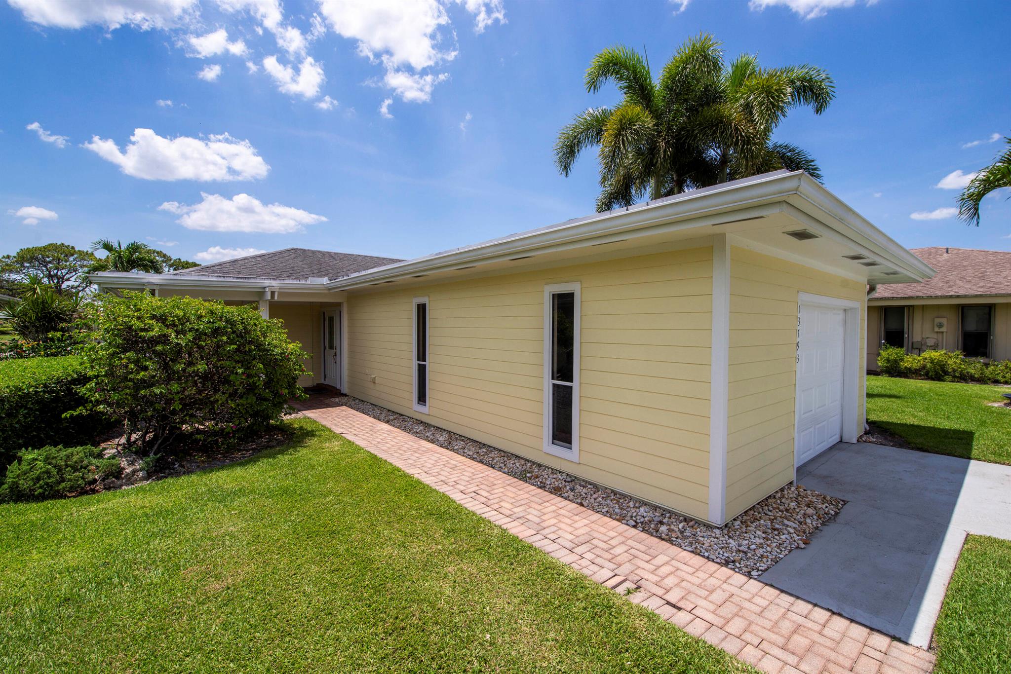 13793 Whispering Lakes Lane