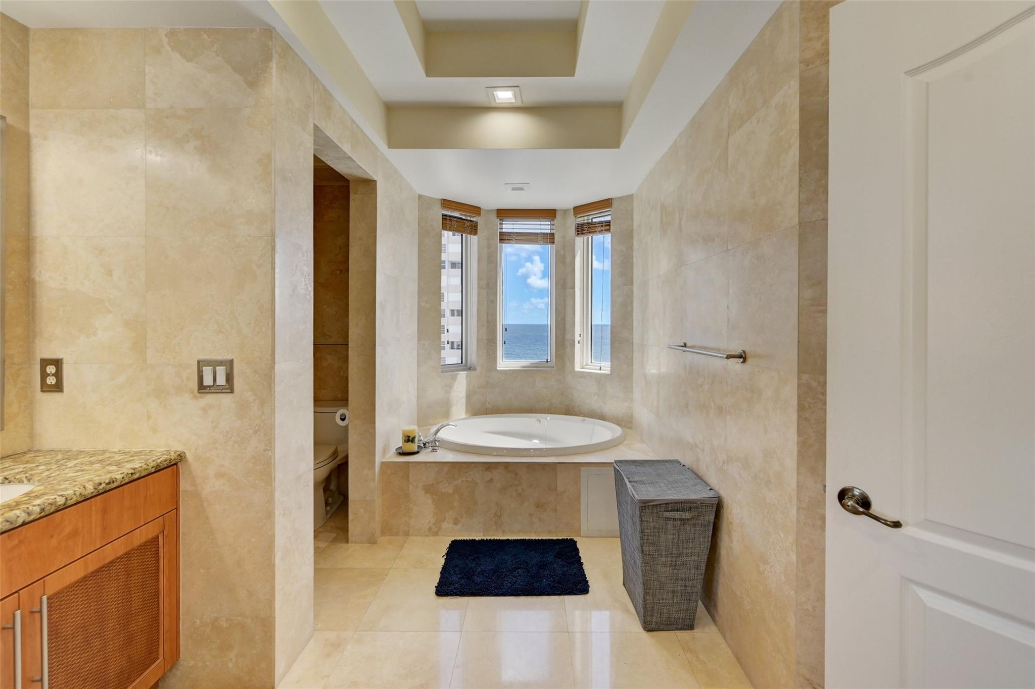 Aquamarine Condo - Residential Lease