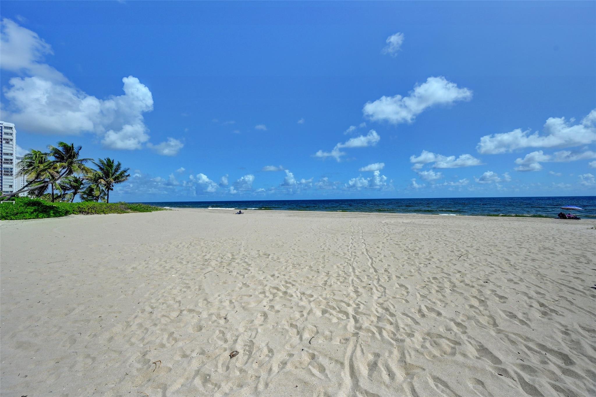 Aquamarine Condo - Residential Lease