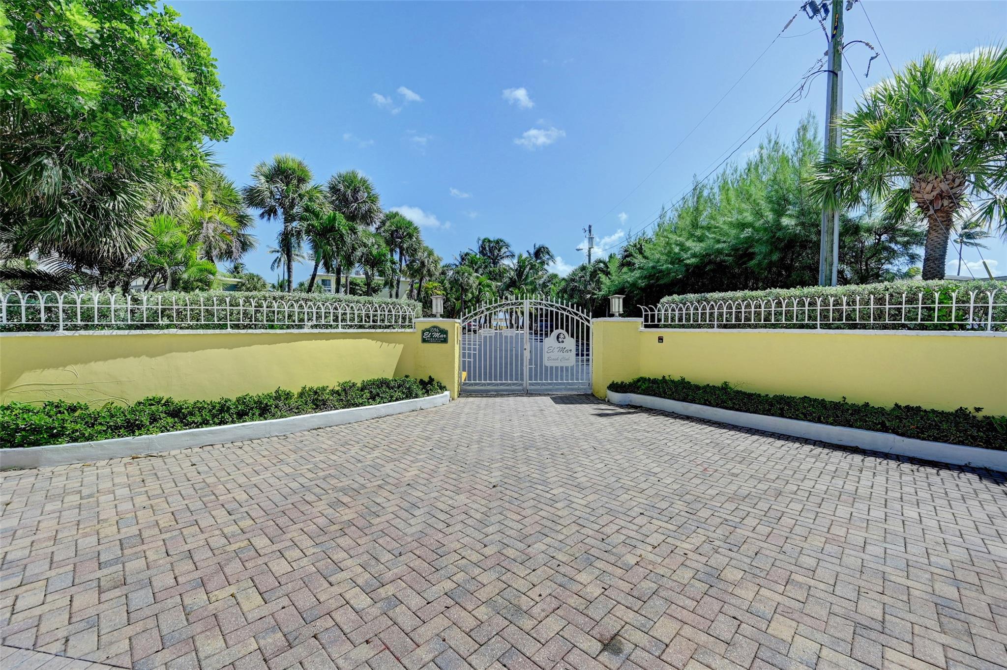 Aquamarine Condo - Residential Lease