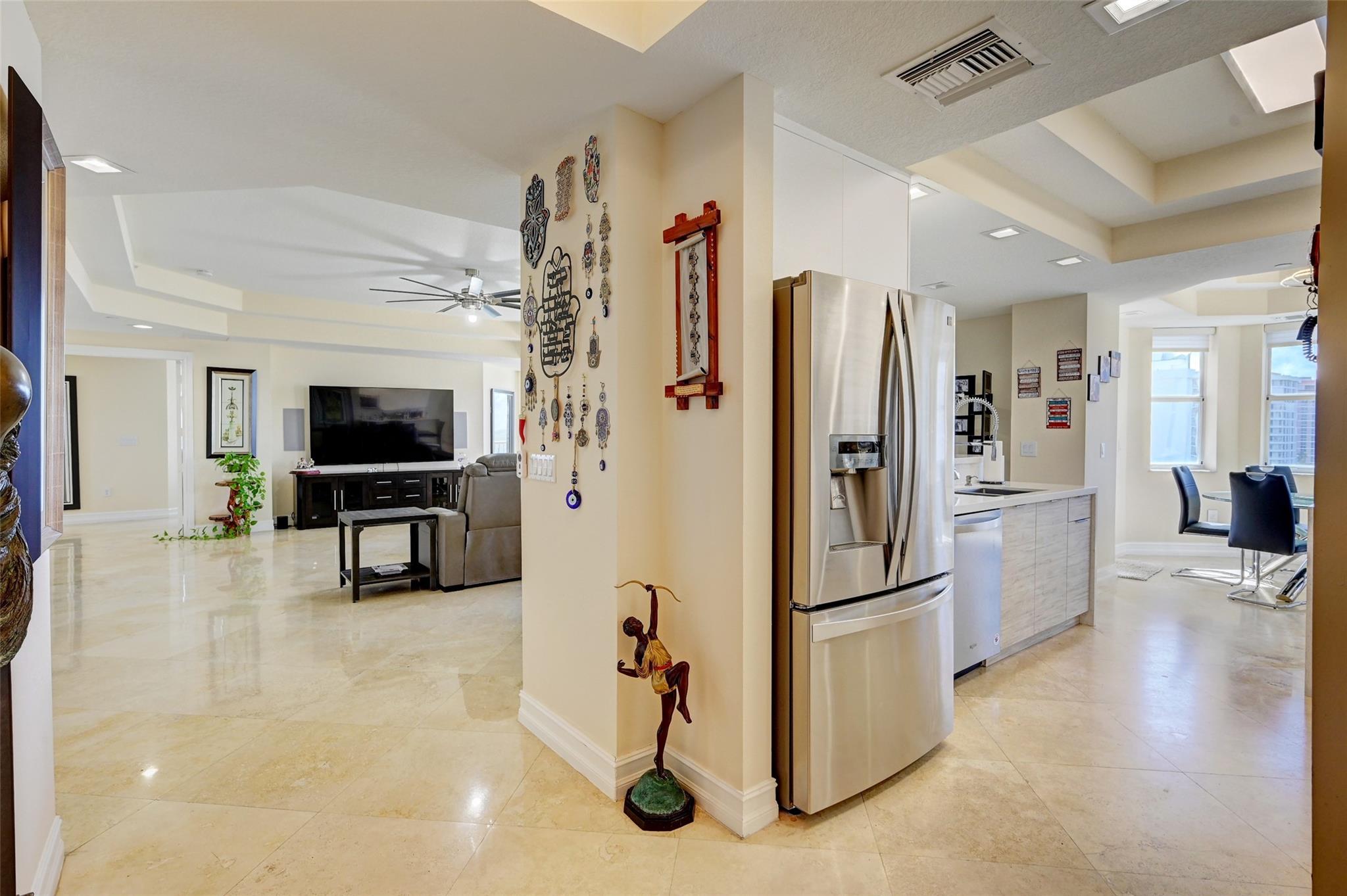 Aquamarine Condo - Residential Lease