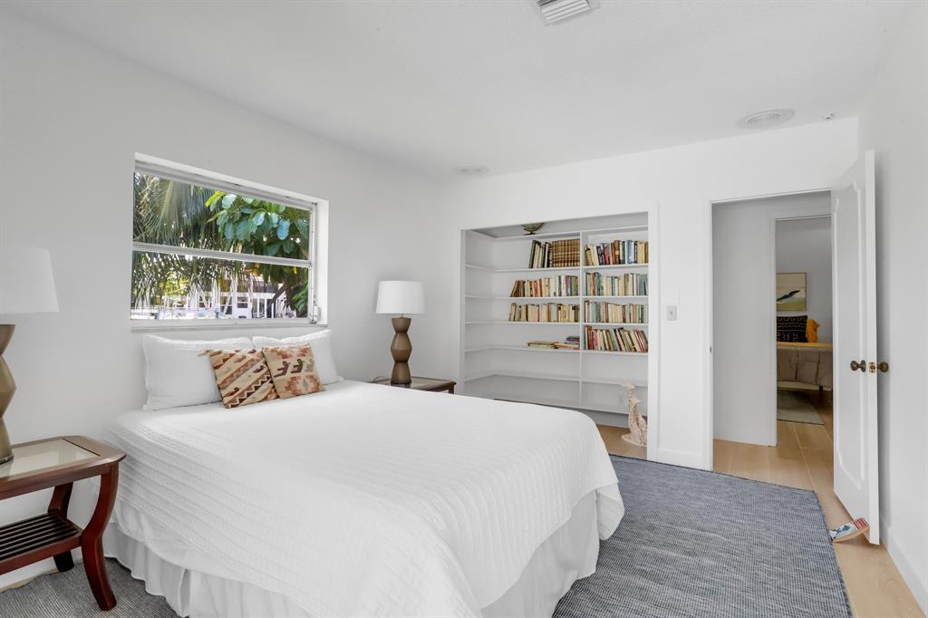 TROPIC ISLE 2ND SEC - Residential