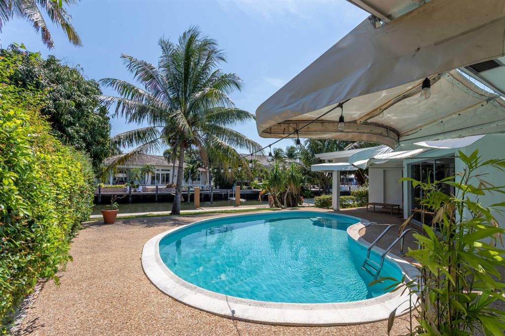 TROPIC ISLE 2ND SEC - Residential