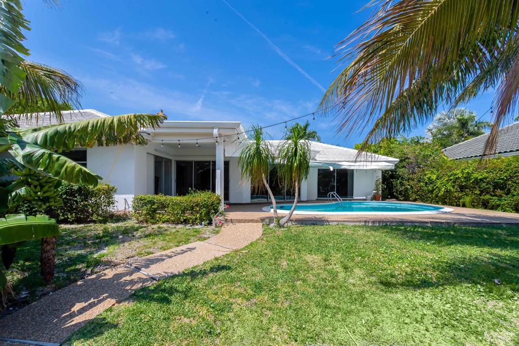 TROPIC ISLE 2ND SEC - Residential