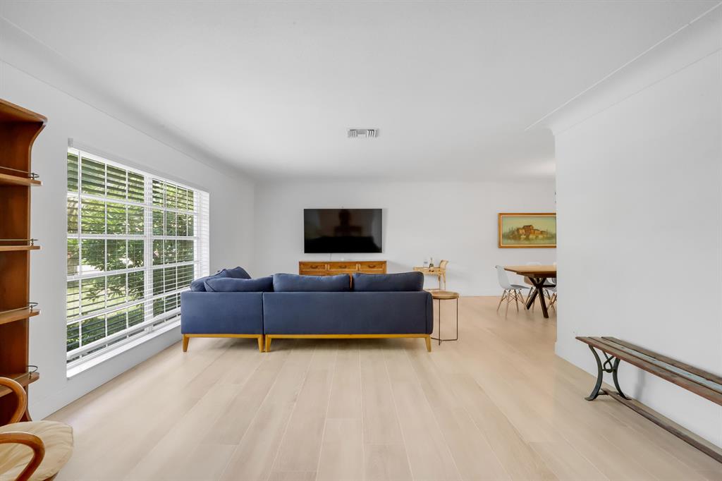 TROPIC ISLE 2ND SEC - Residential