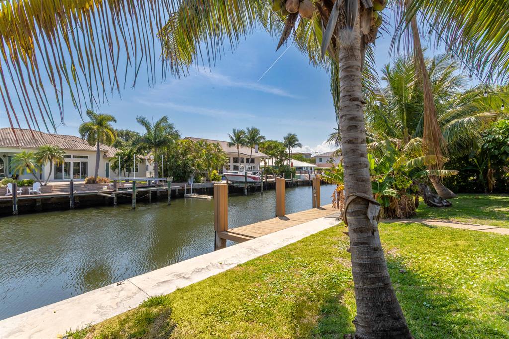 TROPIC ISLE 2ND SEC - Residential