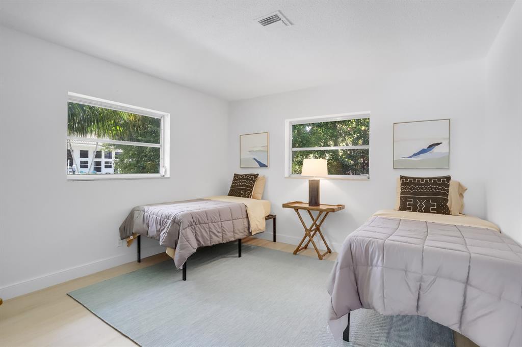 TROPIC ISLE 2ND SEC - Residential