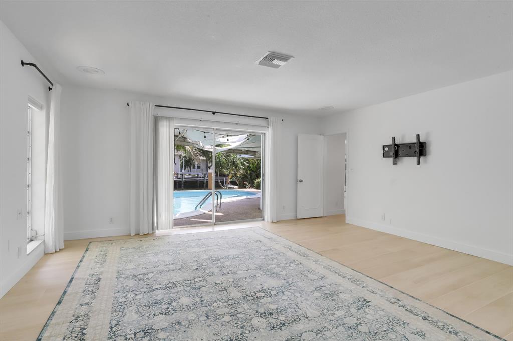 TROPIC ISLE 2ND SEC - Residential