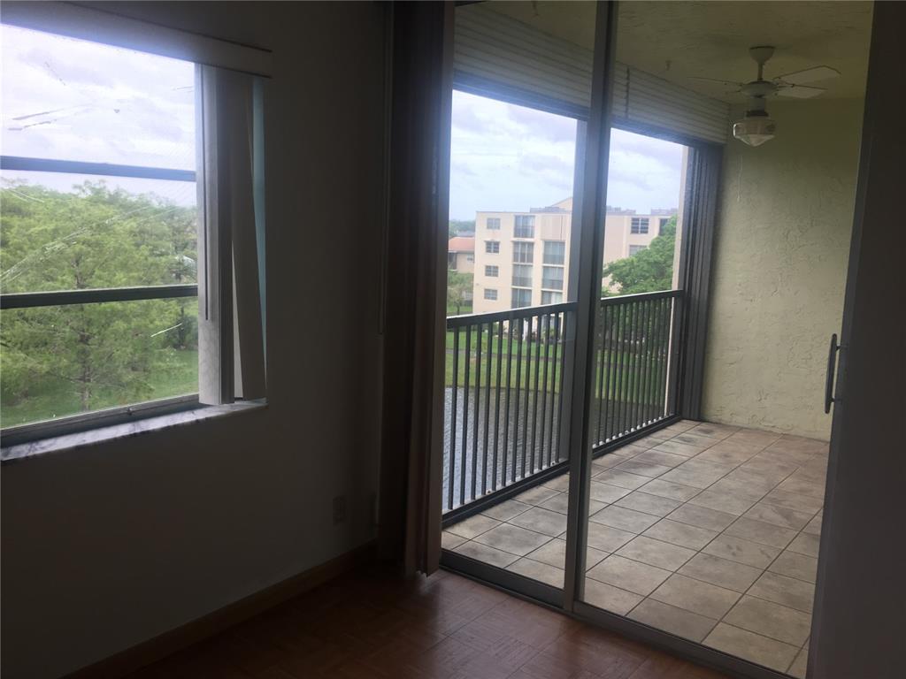 cascades of lauderhill - Residential