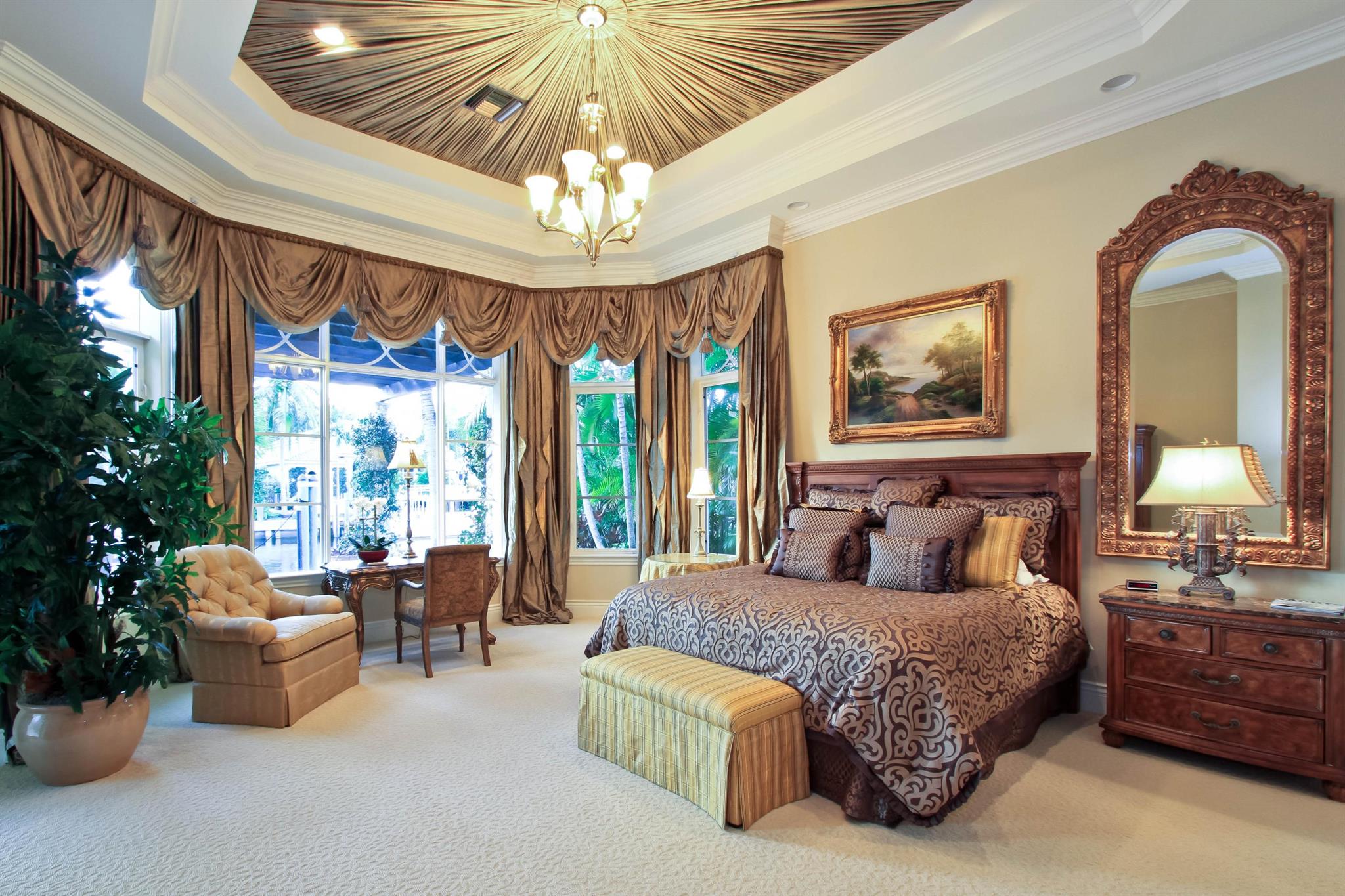 HARBOUR ISLES - Residential