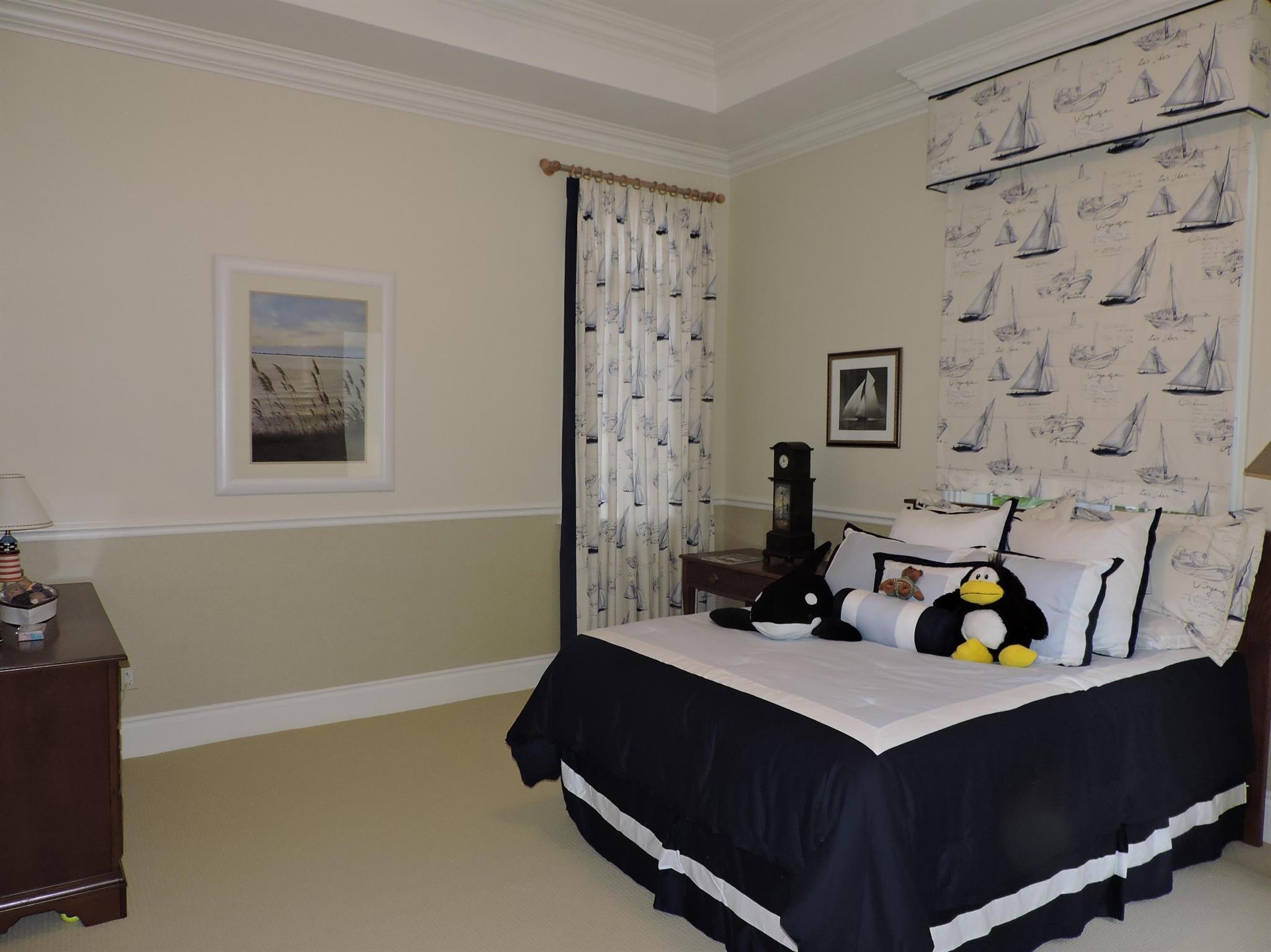 HARBOUR ISLES - Residential