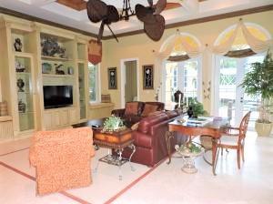 HARBOUR ISLES - Residential