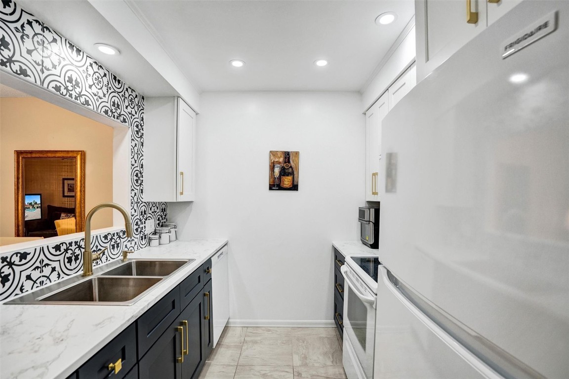 Meadows - Residential